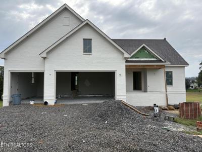 313 Mockingbird Lane