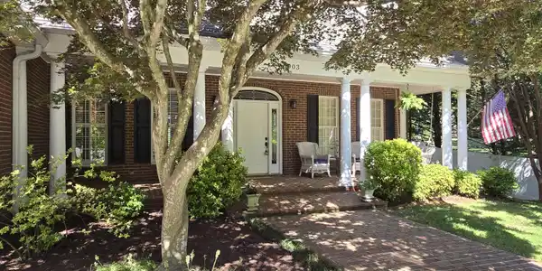 903 Frontier Circle
