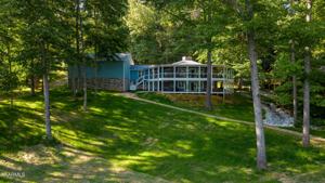 1710 Deerfield Way