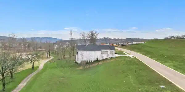 Image 4: DJI_20251202033731_0281_D