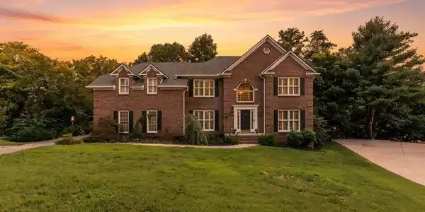 10320 Castlebridge Court