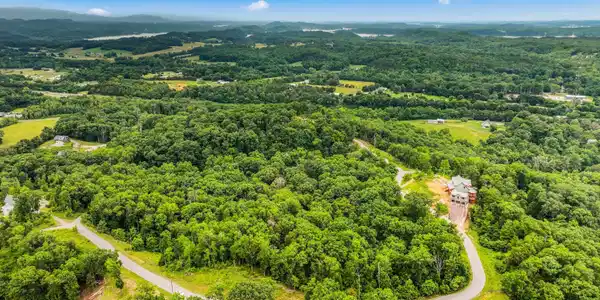 Image 4: 007-RidgelineTrail-Dandridge-TN-37725-SM