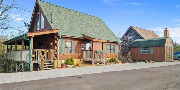 940 Buck Way