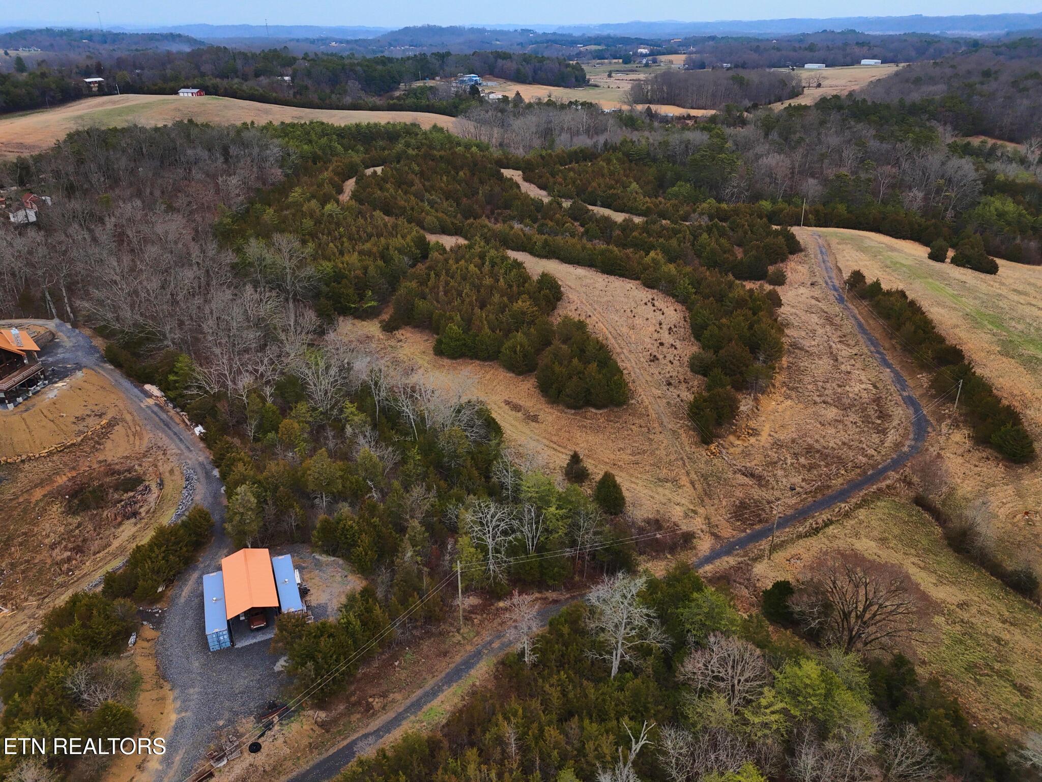 Image 4: 1410 Swannsylvania Rd Dandridge, TN 6