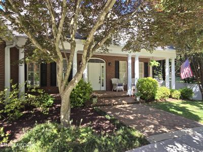 903 Frontier Circle