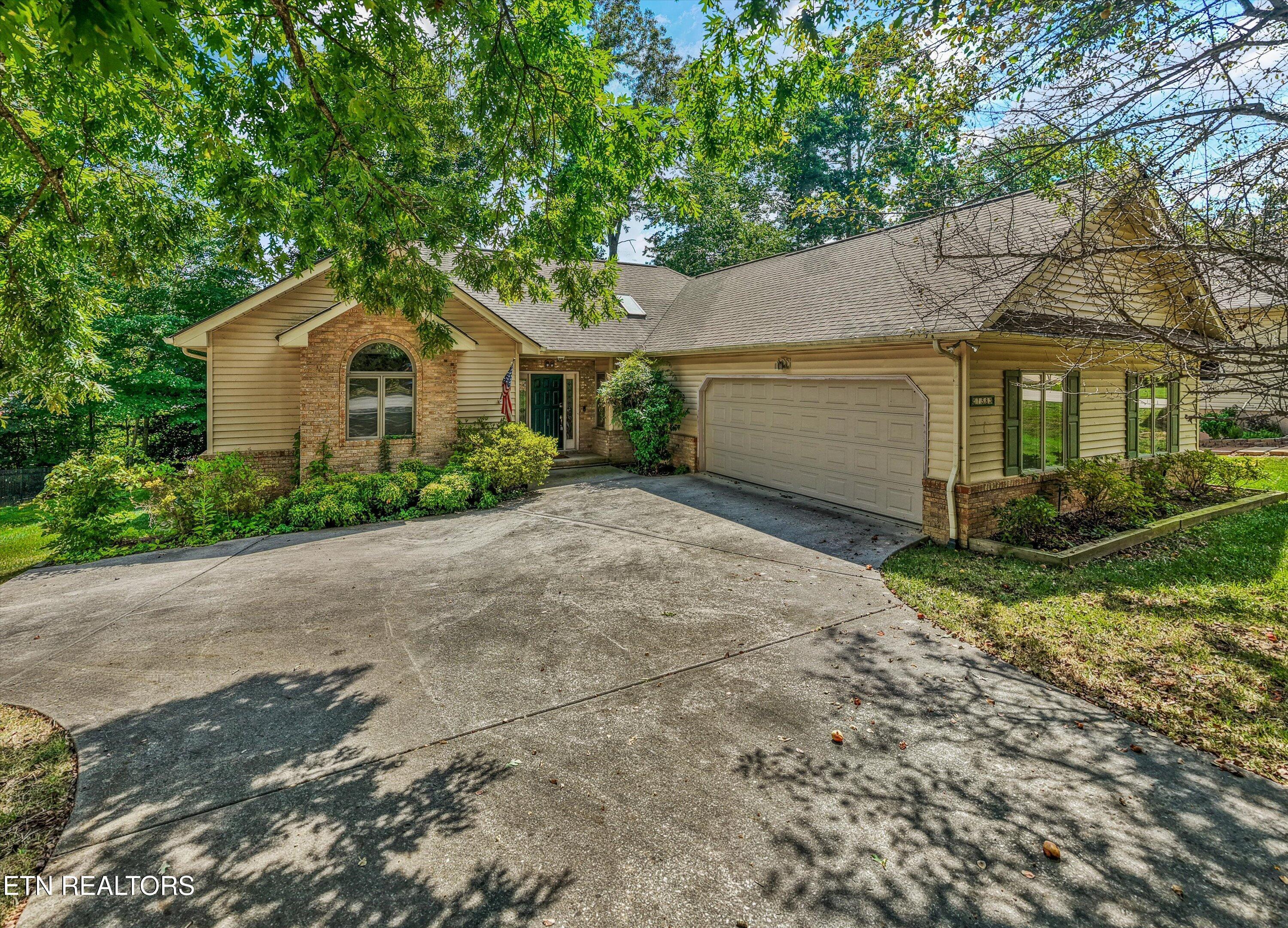 Image 2: 03-158 Kawga Way 03