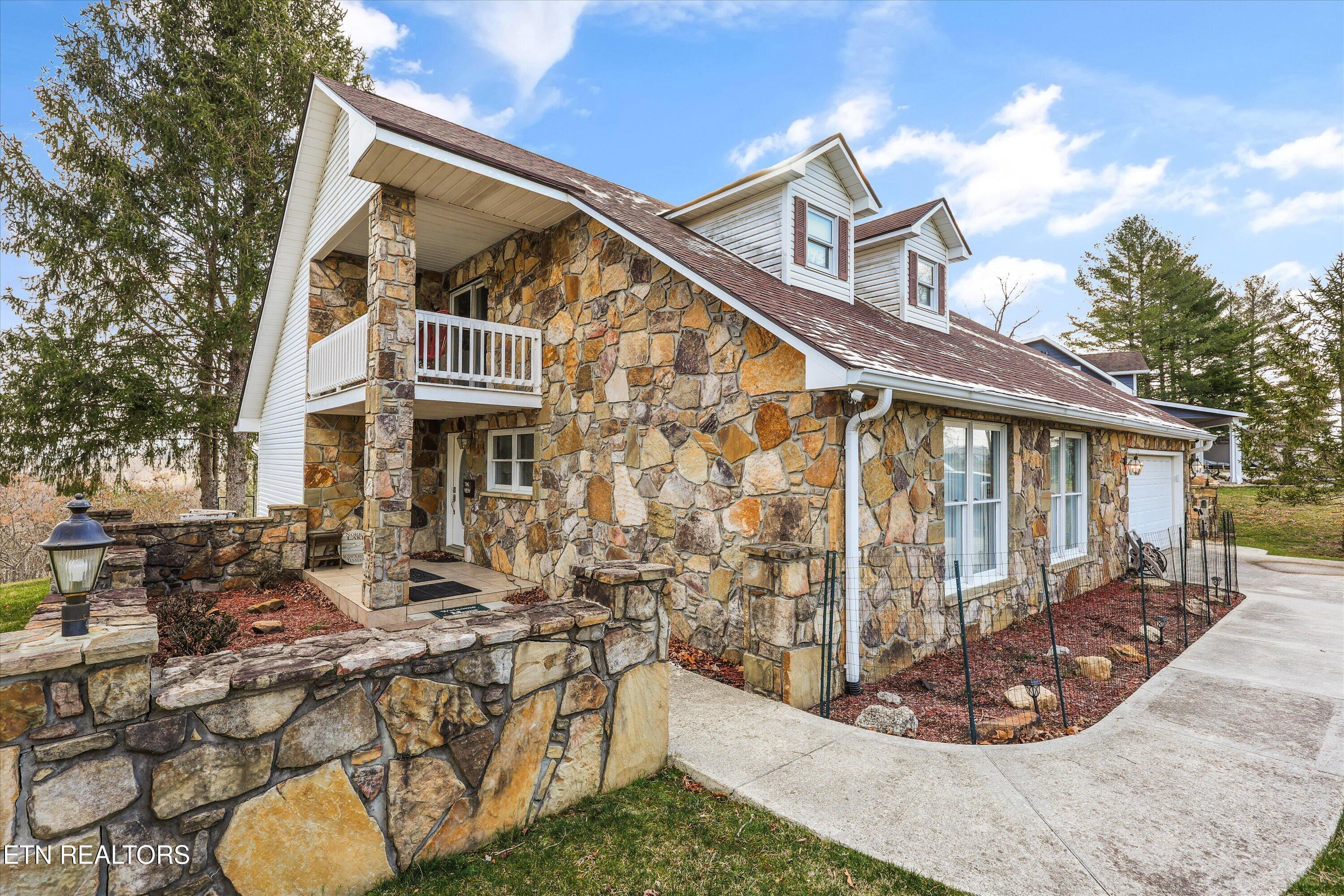 Image 4: 04-1189 Deerfield Way23