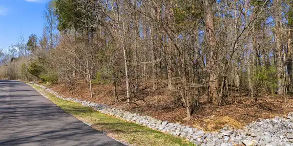 Image 4: DJI_20260325233208_0814_D