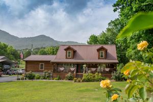 9002 Highway 11 W