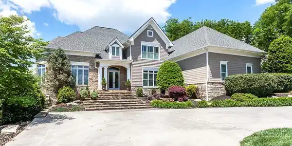 3543 Captains Way