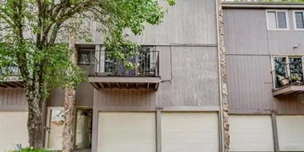 1856 Cherokee Bluff Drive