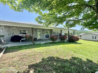 150 Lakeview Circle