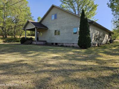 644 E Roddy Rd
