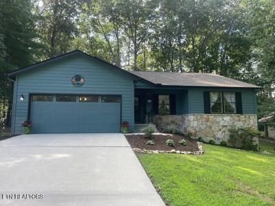 111 Canterbury Drive