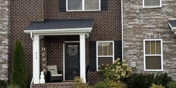 314 Broadberry Ave