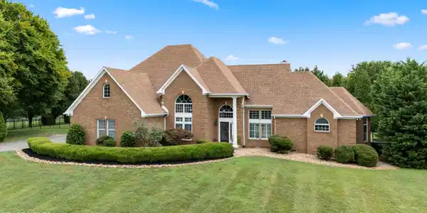 3746 Jackson Bend Drive