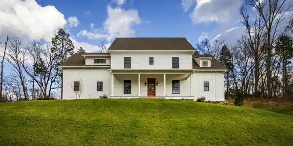 2508 Woodland Reserve Lane