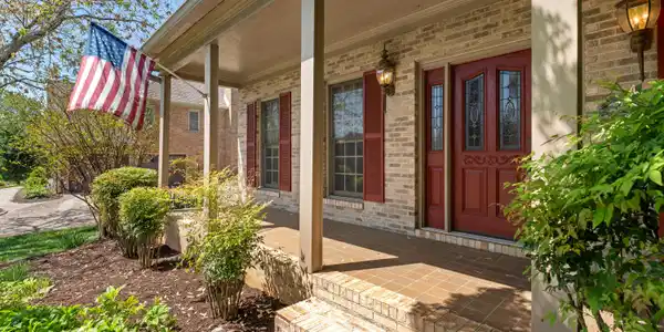 10601 Eagles View Drive