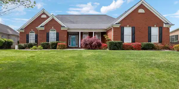 388 Leeward Way