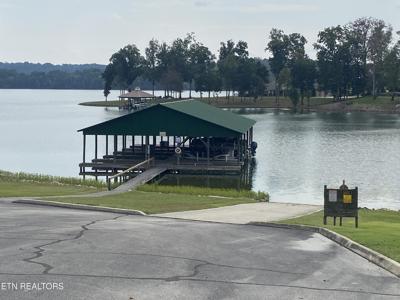 Lake Harbor Drive