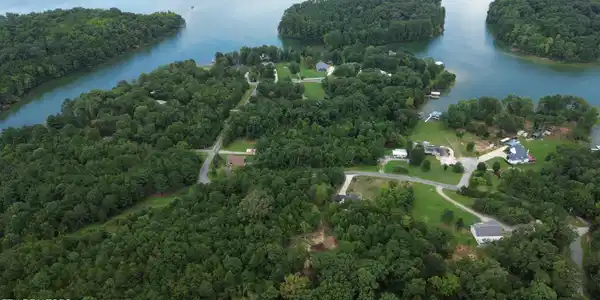 Image 3: DJI_0175