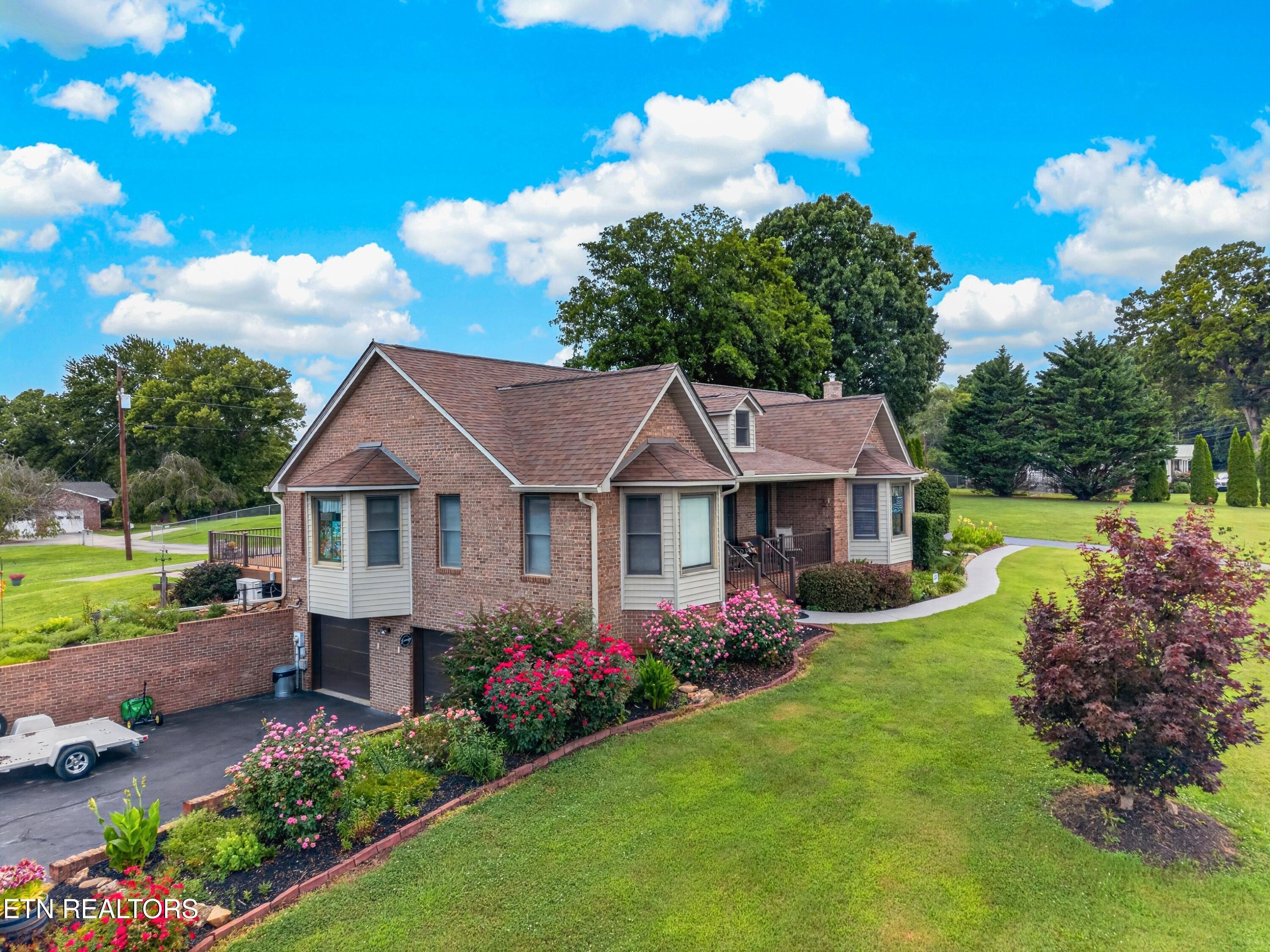 Image 3: 002-152PineCrestDrive-Rutledge-TN-37861-
