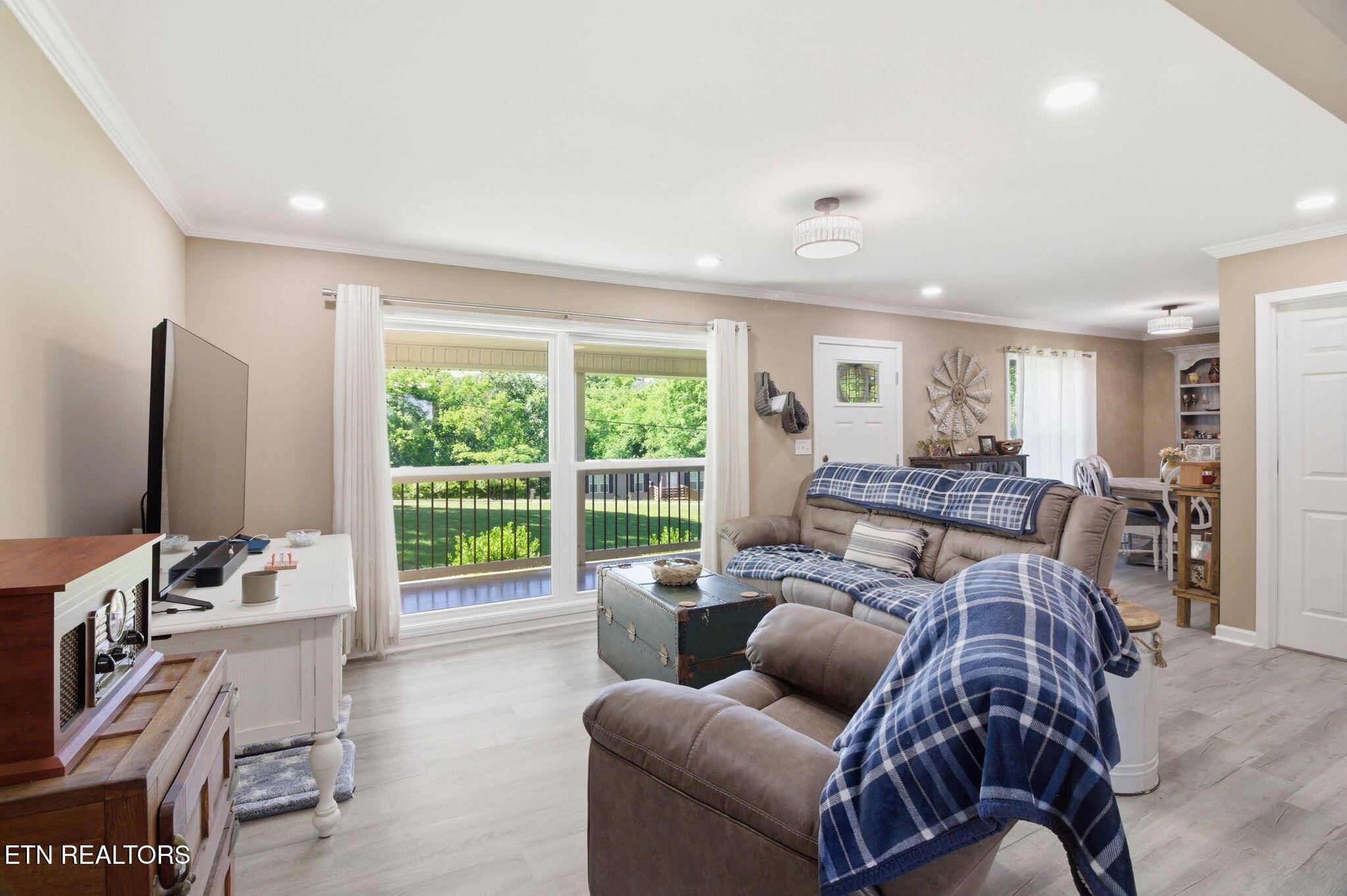 Image 4: 5-web-or-mls-DZ3A1621