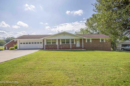 303 Sanford Ave