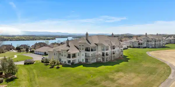 555 Rarity Bay Pkwy