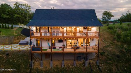 790 Pleasure RD