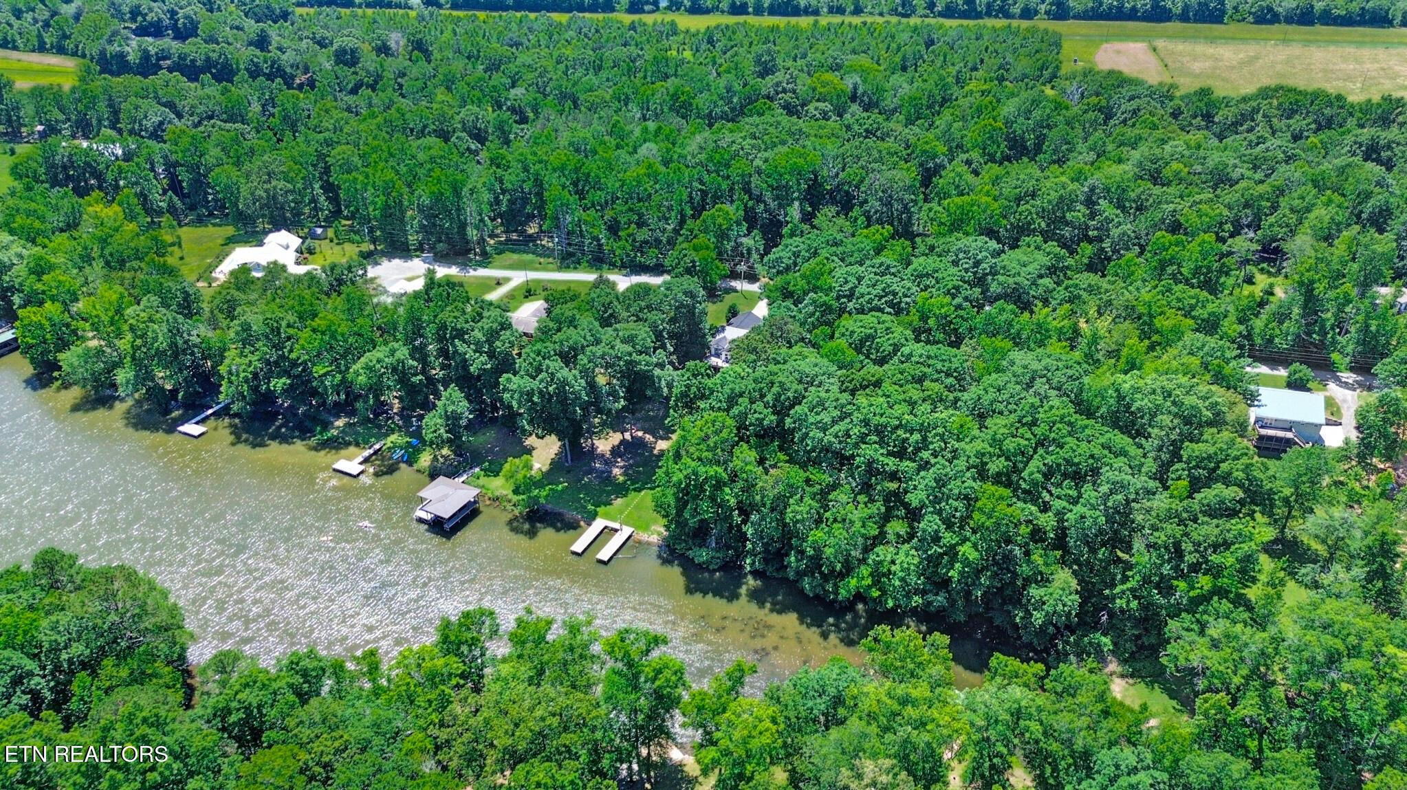 Image 2: dji_0563-dji_0565