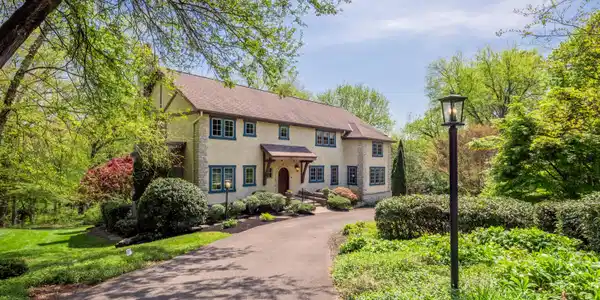 1052 Craigland Court