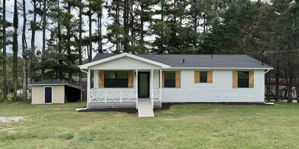 174 Hamil Rd