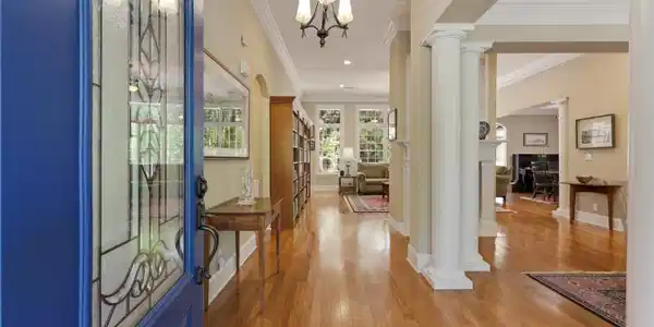 Image 2: Foyer