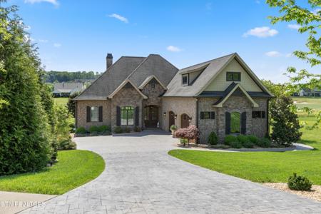 1226 Chestnut Lane
