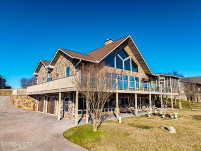 124 Indian Shadows Drive