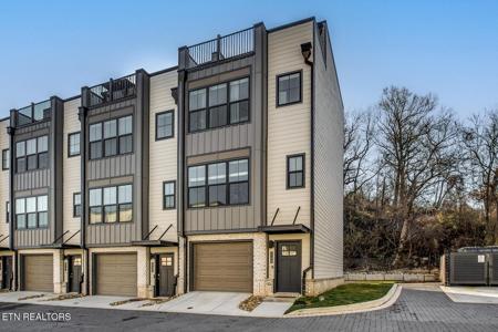 1108 River Fork Way