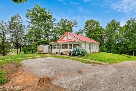 5750 E Lee Hwy