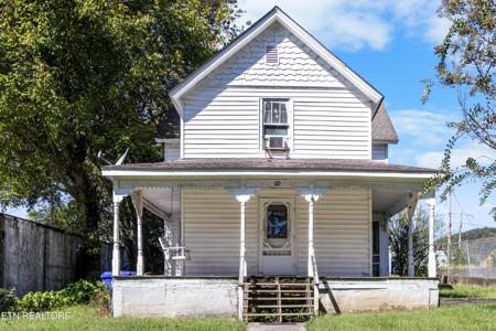 105 Clinton St