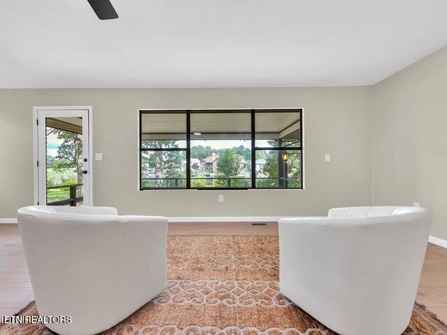 Image 4: 2024 Cravens living room 3