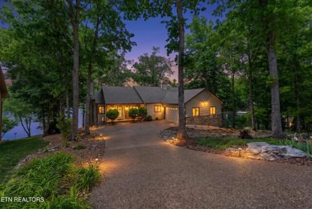 63 Brummel Lane