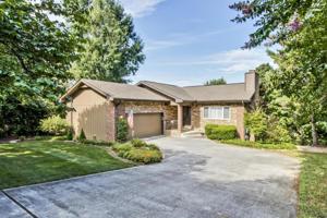 221 Chatuga Way