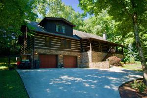 215 Northshore Drive