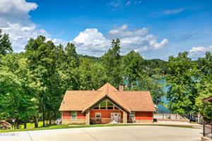447 Fox Lake Lane