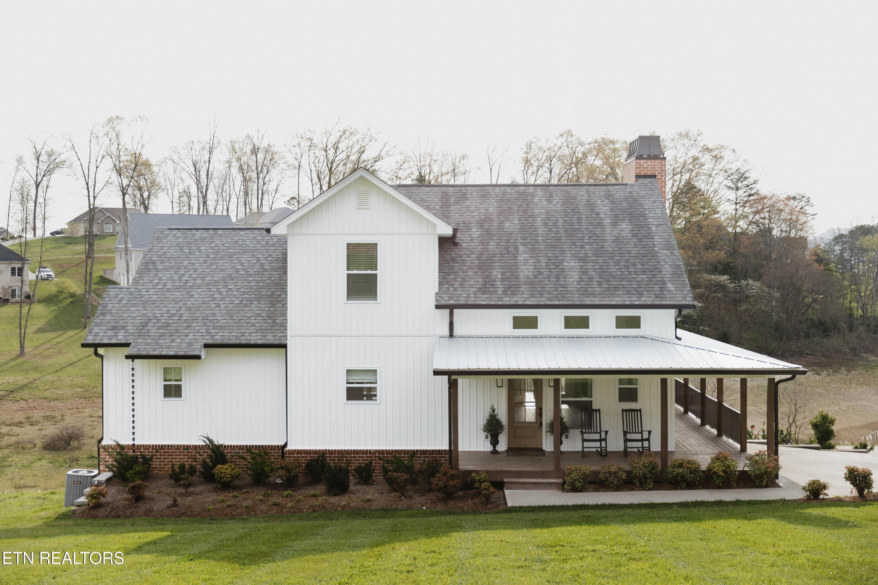 Image 3: lakehouse-23