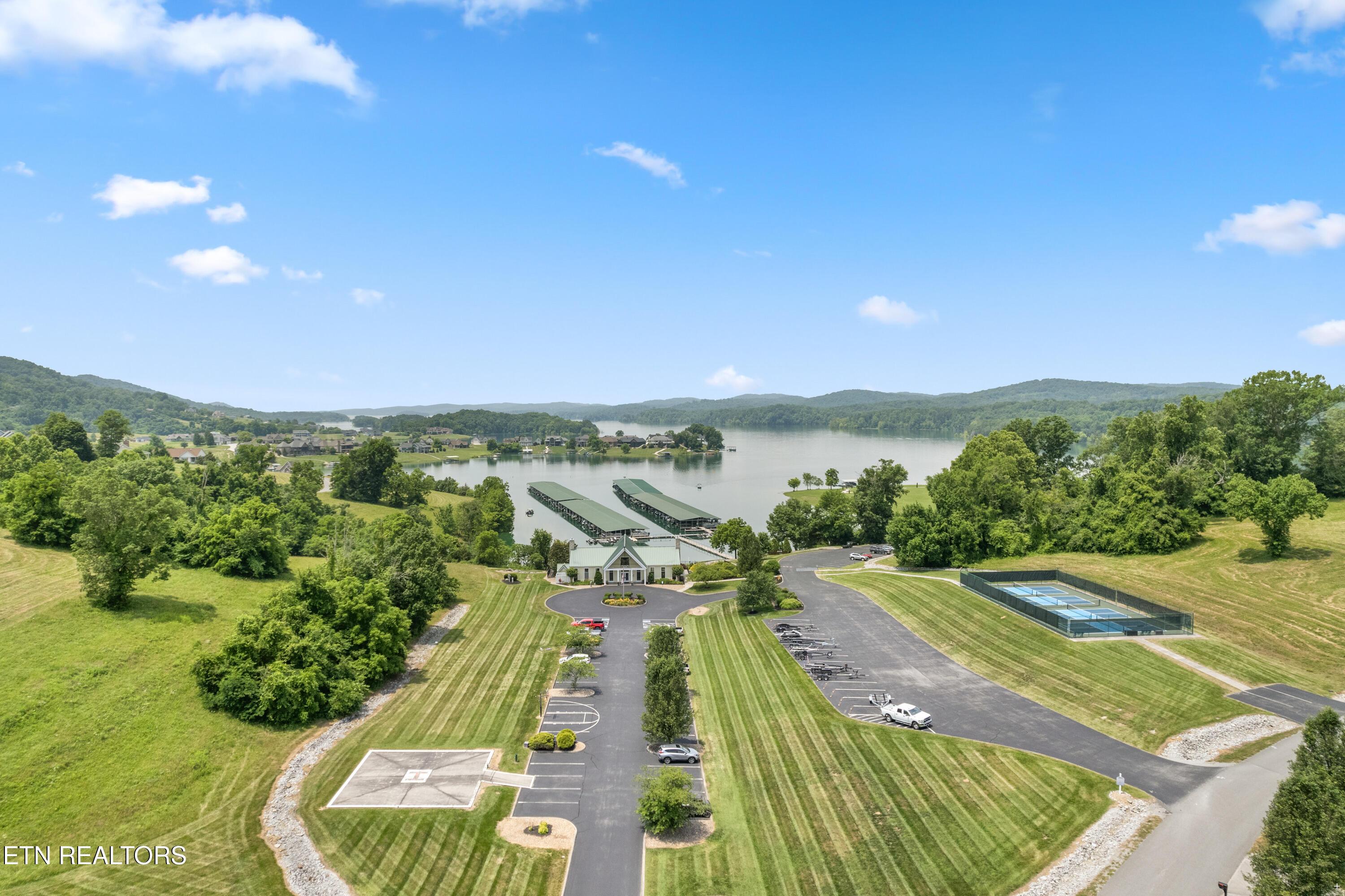 Image 4: Sunset Bay Amenities