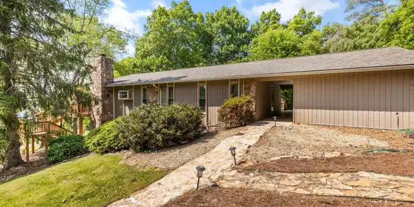 2929 Louisville Boatdock Rd