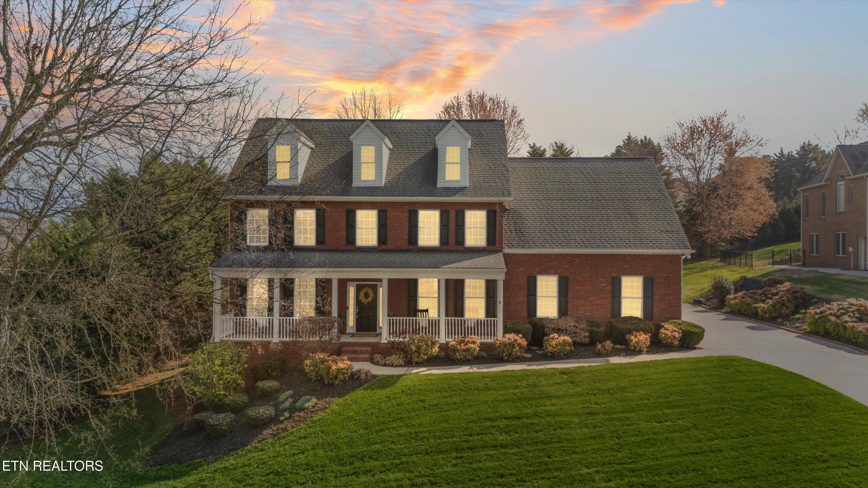 Image 2: 02-1108 Canvas Back Ln38 (1)