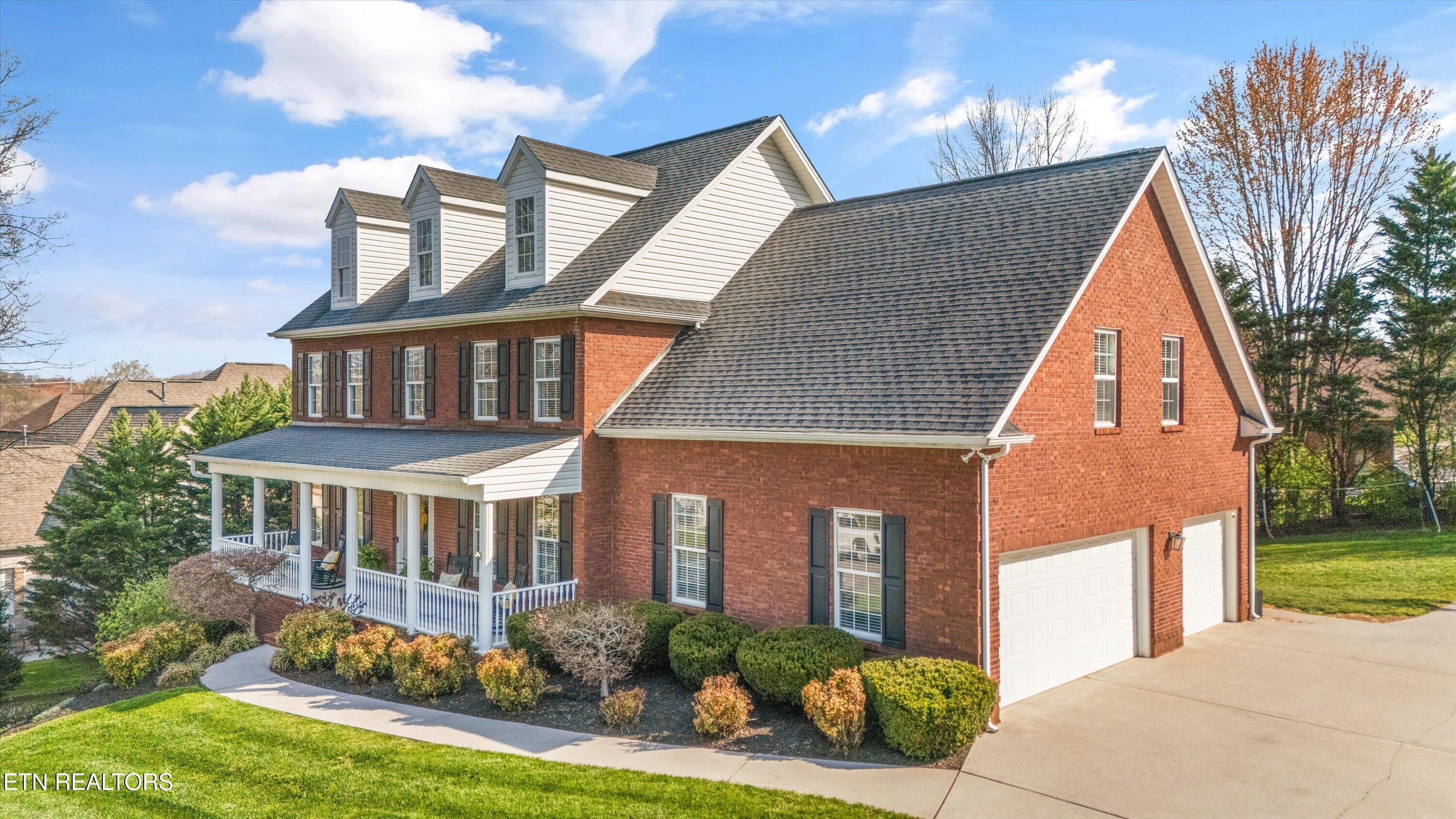 Image 4: 04-1108 Canvas Back Ln39