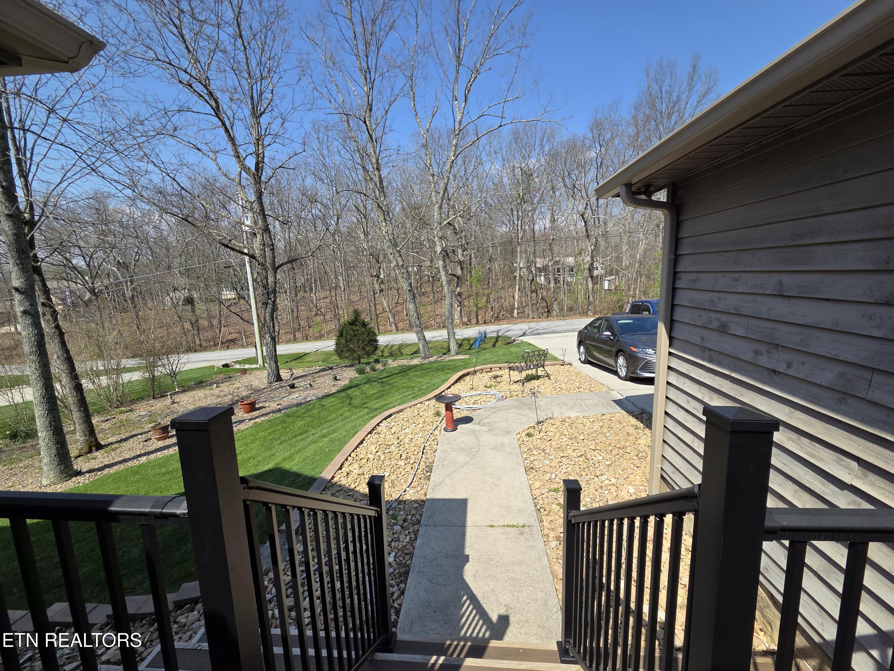 Image 4: Front Porch